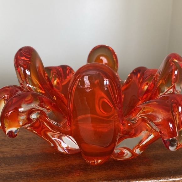 Glass Art Dish Exc Condition - Picture 3 of 8